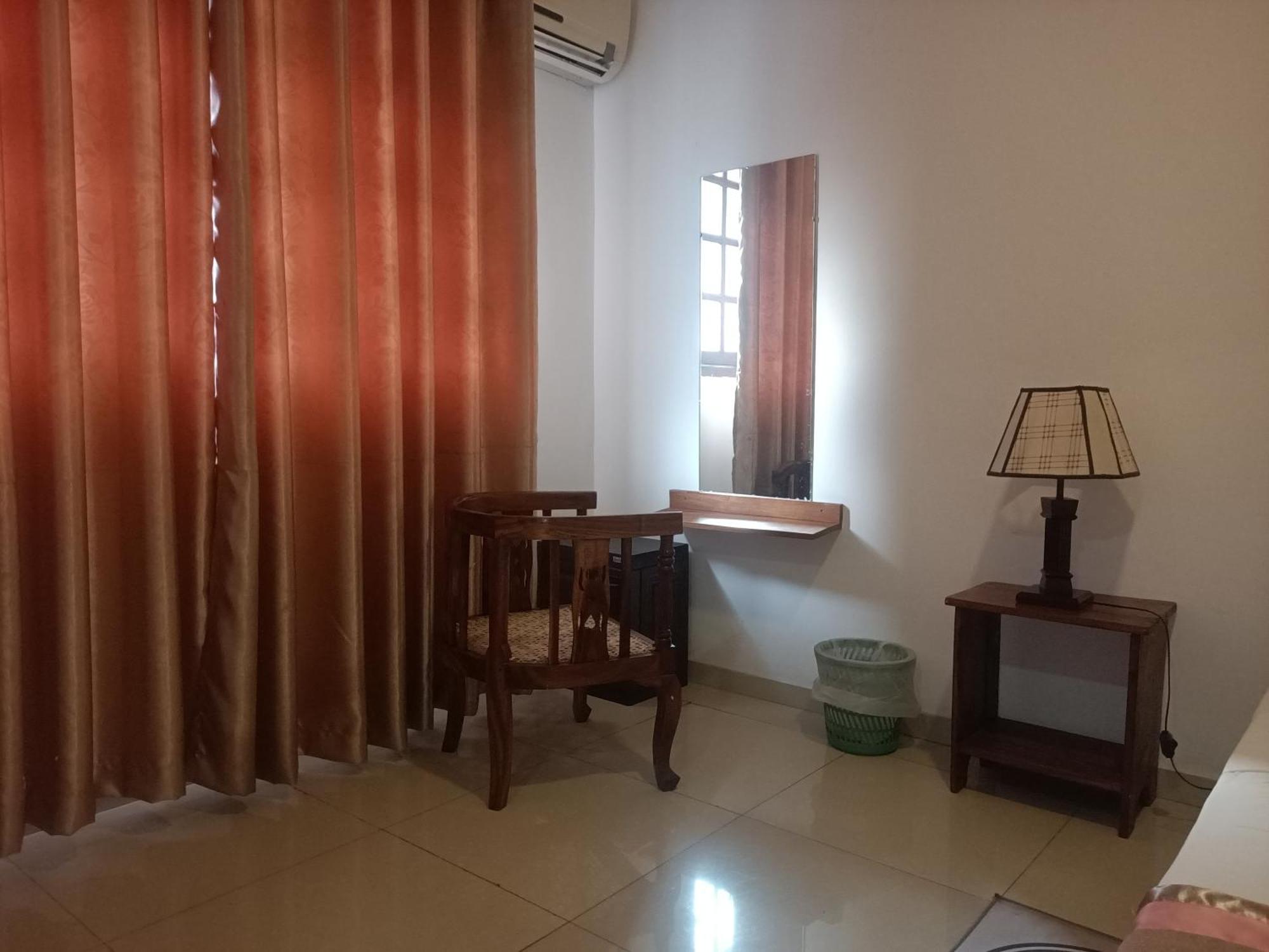 Tenshin Residance. Kandy Kamer foto